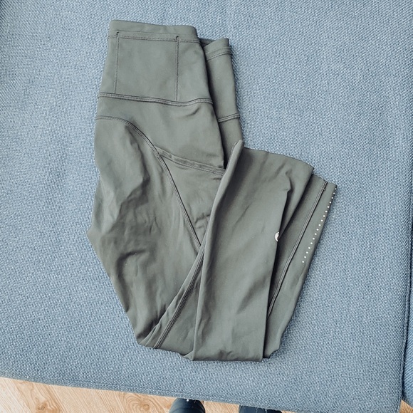 lululemon athletica Pants - 🦋Lululemon Fast & Free II Nulux 19” Leggings Cropped